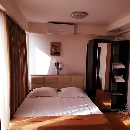 Asia Hotel 3*